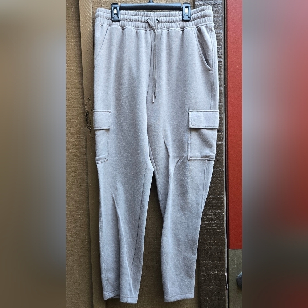 Yogalicious Beige Cargo Pants - Picture 1 of 7